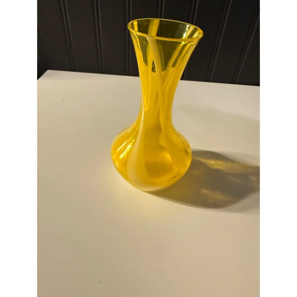 Hand blown yellow and white swirl bud vase
